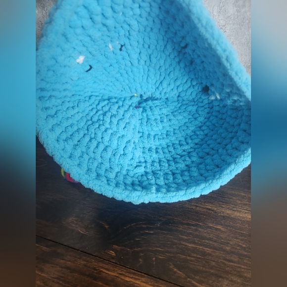 Hand made Crochet Pony My Little Pony Rainbow hat. Adult size - Picture 9 of 9